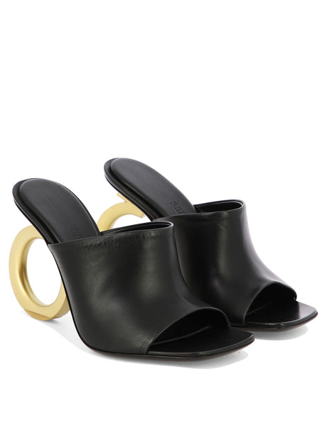 FW23款女士黑色凉鞋-滑入舒适与时尚