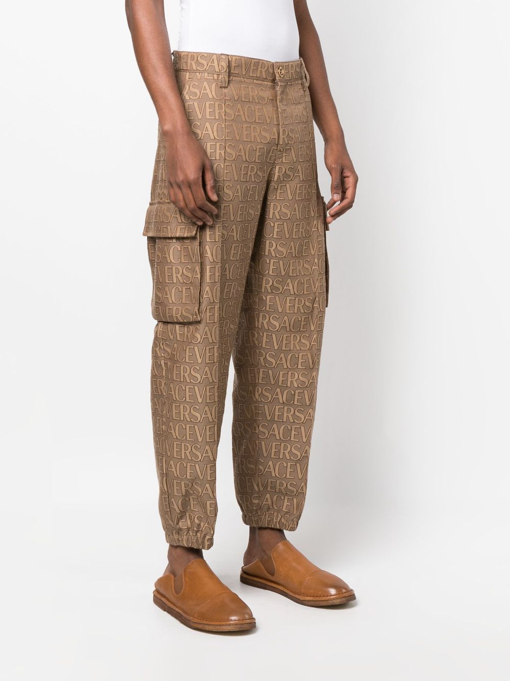 男士FW23季节的棕色全棉迷彩卫裤