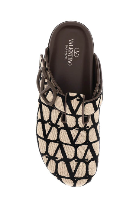VALENTINO GARAVANI Mens Mixed Color Valentino Sandals with Vlogo Detail