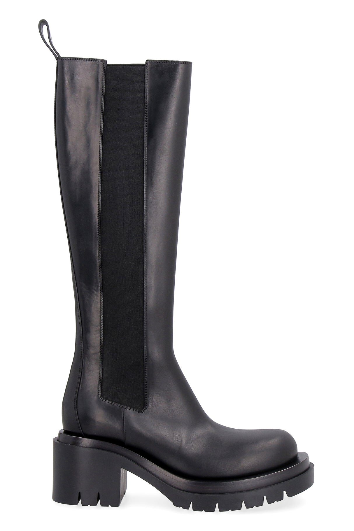 BOTTEGA VENETA Sleek Black Leather Boots for Women - FW22 Collection