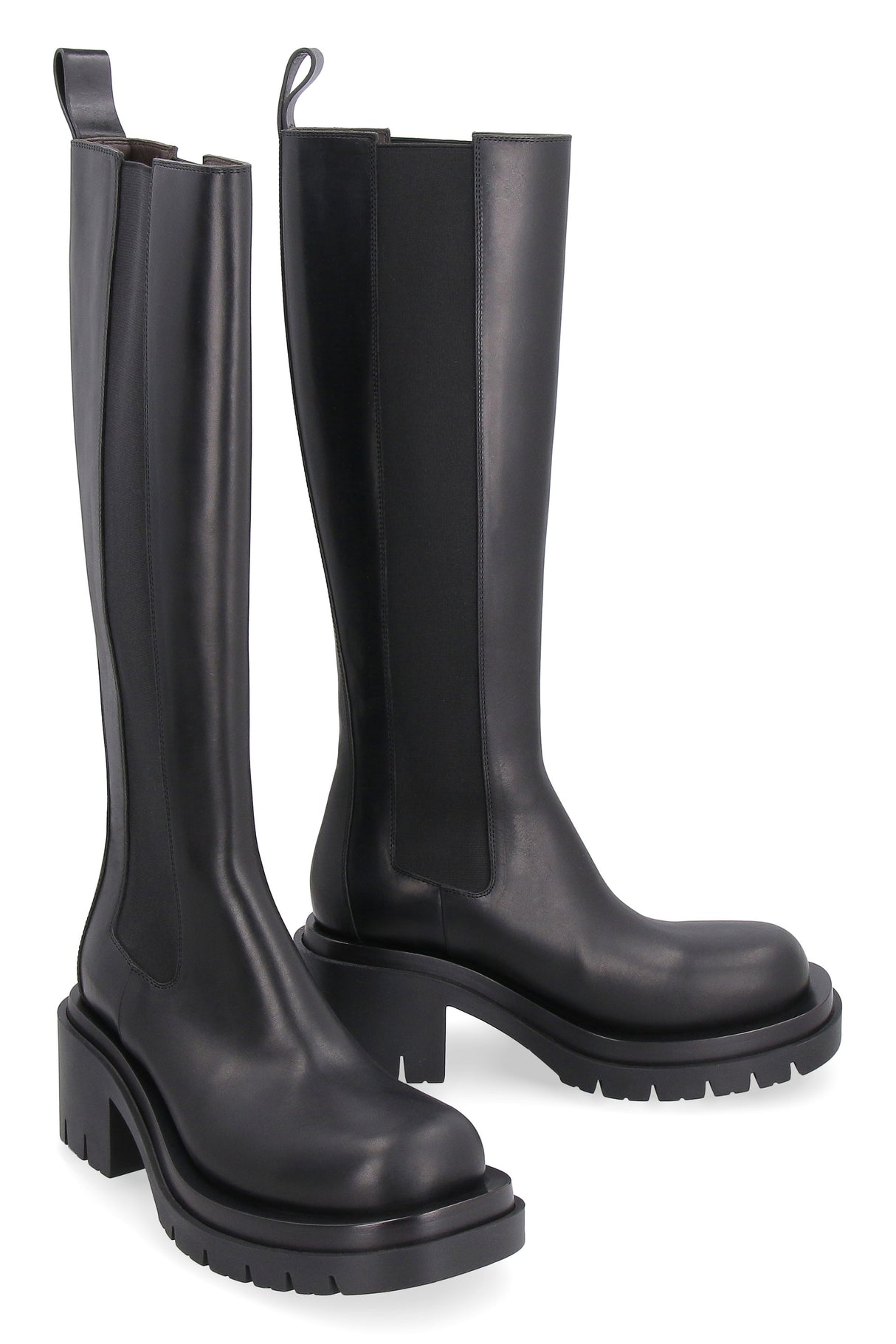 BOTTEGA VENETA Sleek Black Leather Boots for Women - FW22 Collection