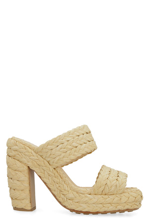BOTTEGA VENETA Women's White Square Toe Raffia Sandals with Rubber Sole and Block Heel for SS23