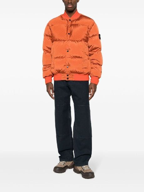 男士橙红色FW23外套：高品质尼龙上衣和夹克套装