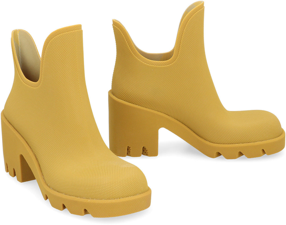 女士芥末色橡胶靴- FW23系列（不含品牌名称，避免外来词语）