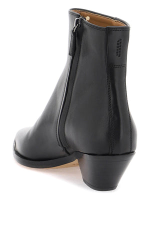 时尚黑色短靴 - SS24系列
