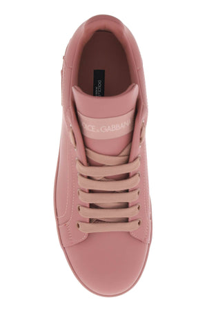 粉色高档皮革女士运动鞋