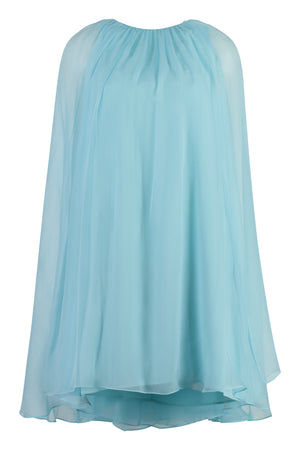 浅蓝色丝绸大摆裙，背部蝴蝶结设计