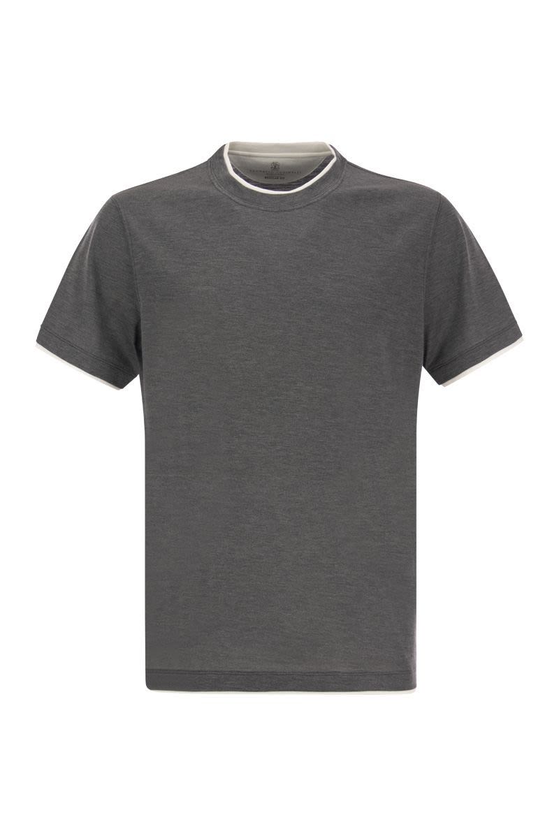 男士灰色色组合T恤，带有棉质插入和双层设计