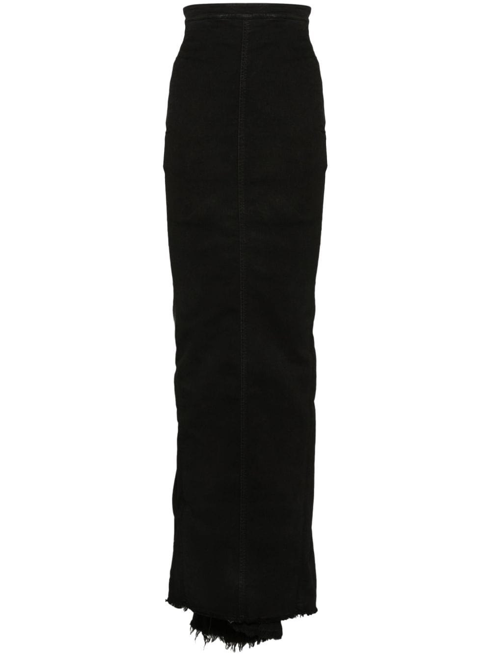 黑色高腰长款牛仔裙，带有毛边和小拖尾