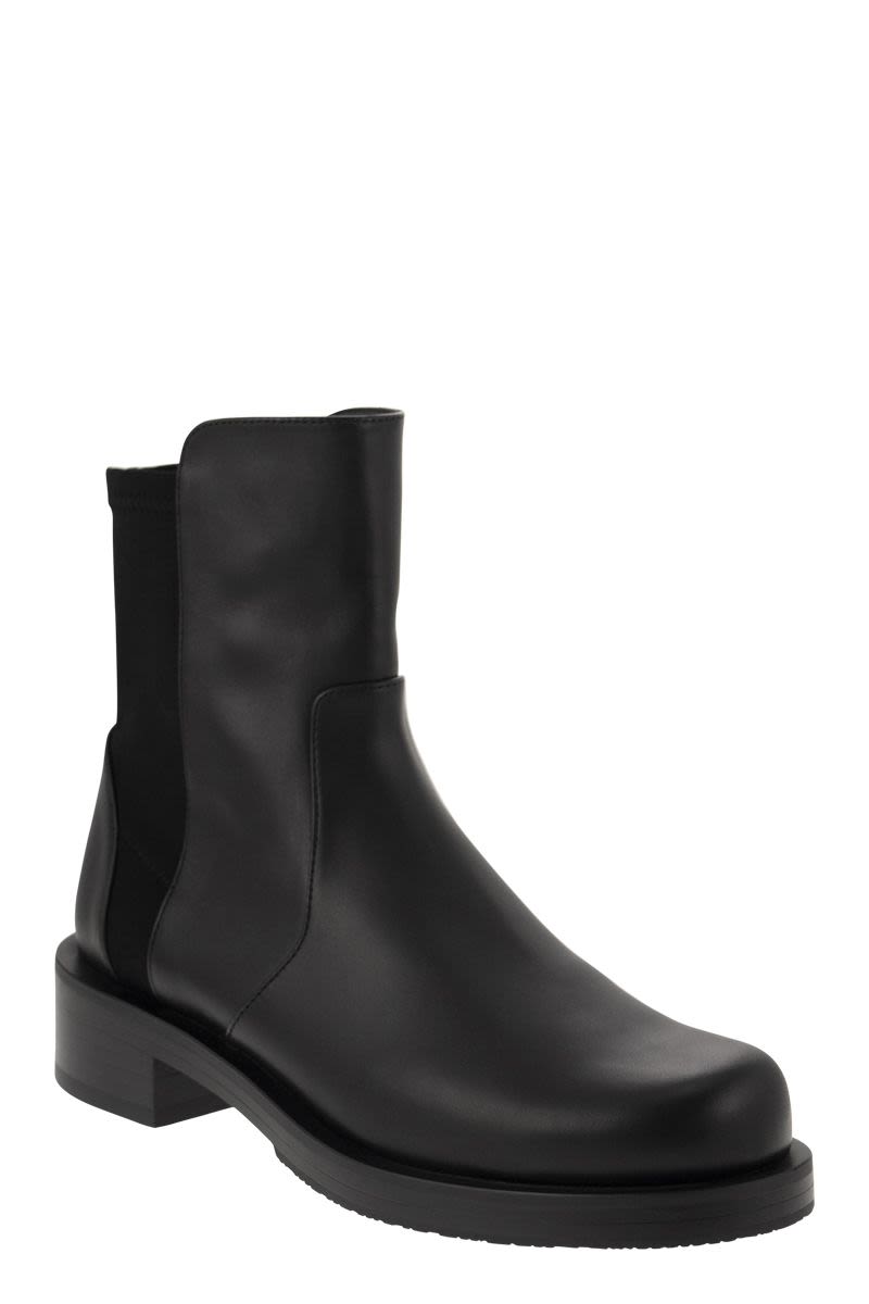 STUART WEITZMAN Stylish and Sophisticated Black Winter Boots for Women - FW23 Collection