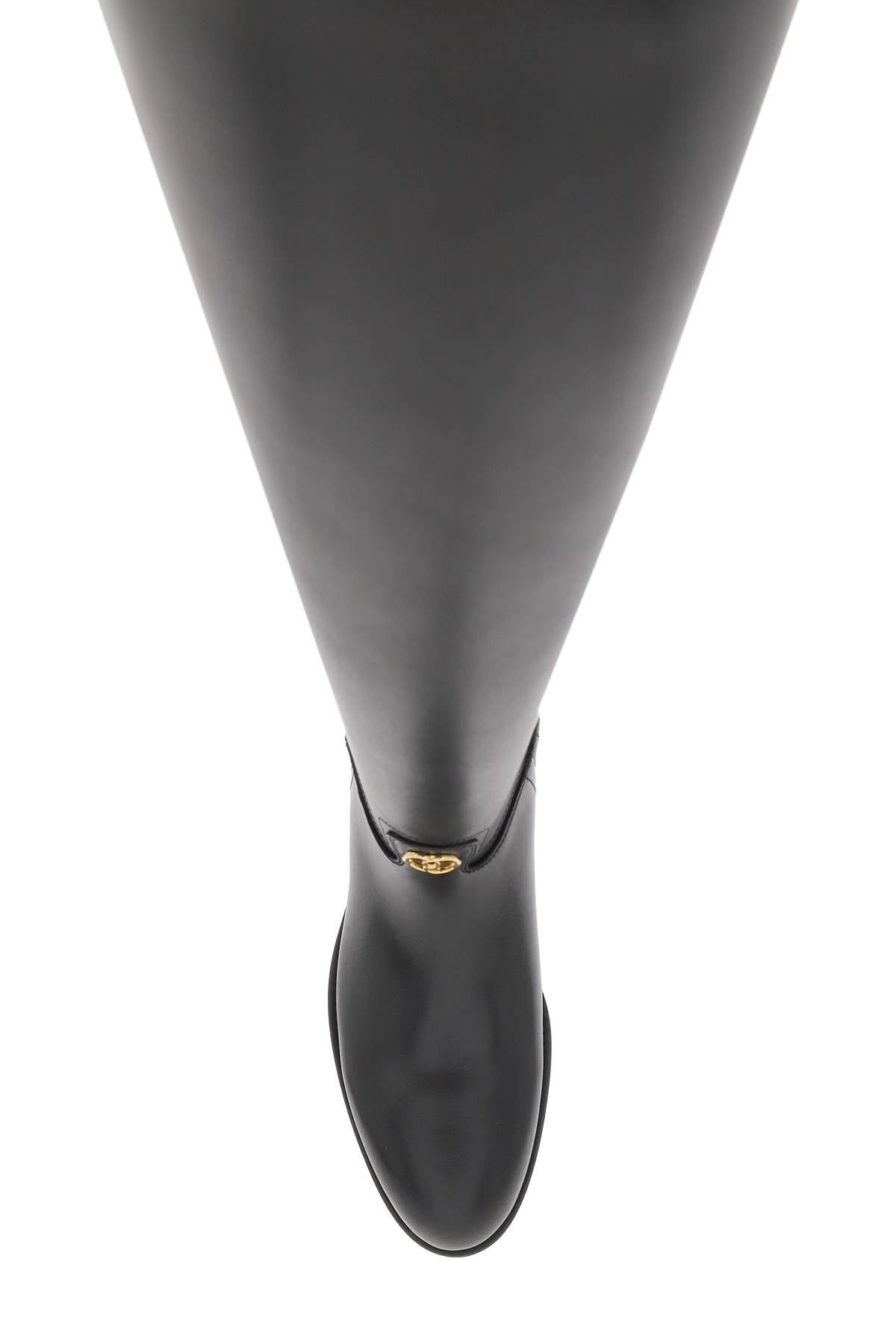 女士亨廷顿靴子 - 打造传统骑靴的现代风格，采用光滑黑色皮革